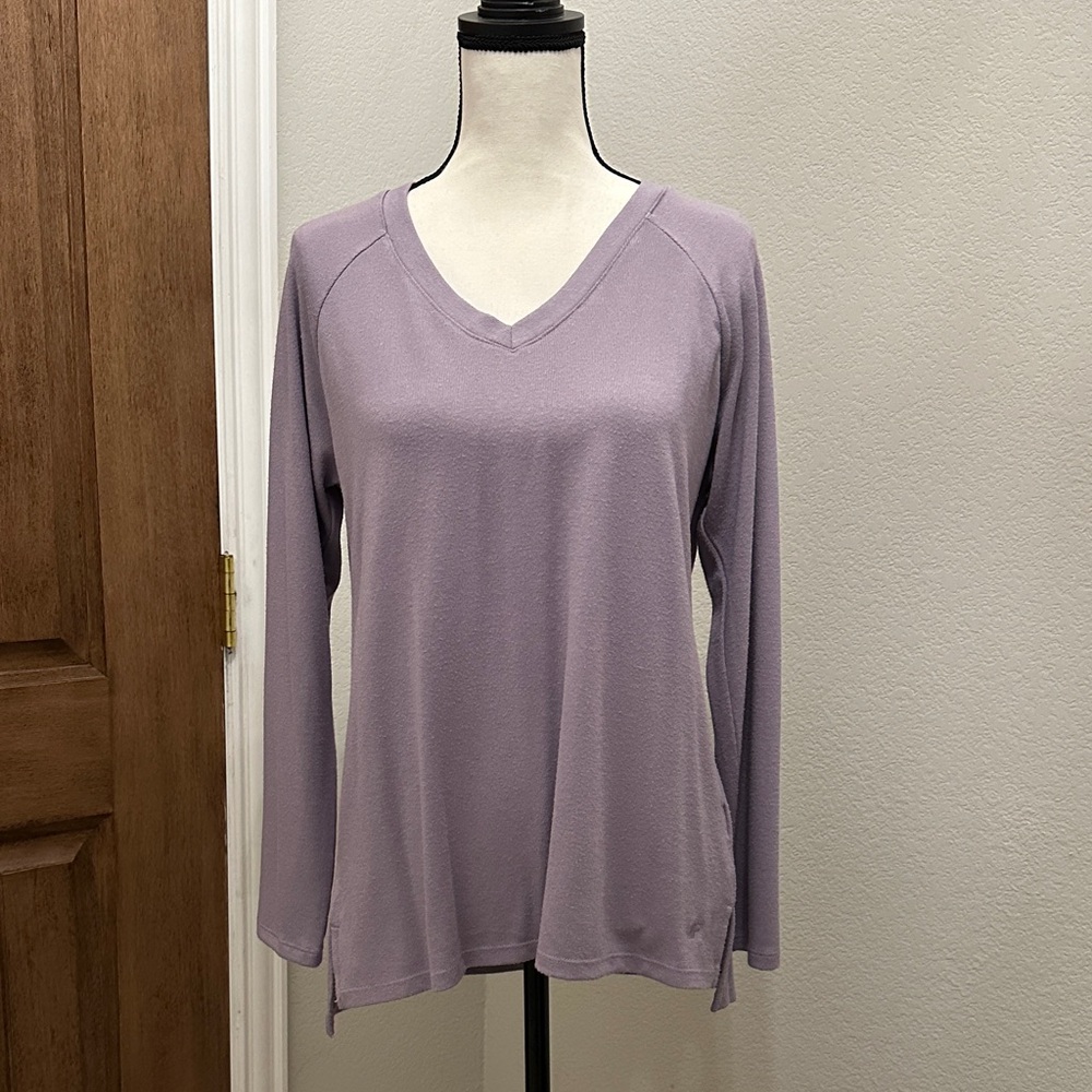 Banana Republic Lilac Long Sleeve V-Neck Top